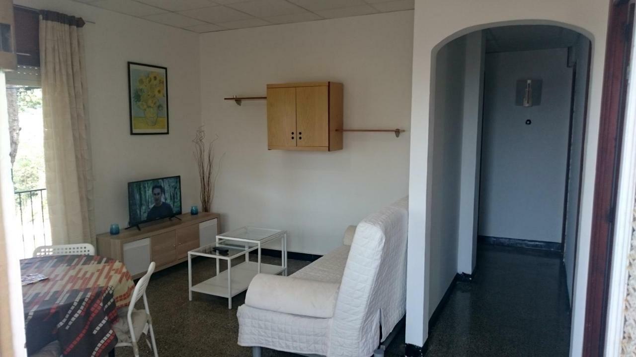 Apartamentos Juan Jose โยเรตเดมาร์ ภายนอก รูปภาพ